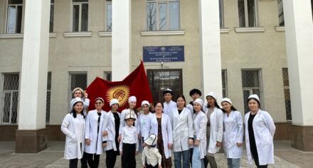 Кафедра фармакогнозия и химии лекарственных средств КГМА провела кураторский час
