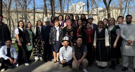 Празднование Нооруза сотрудниками КГМА