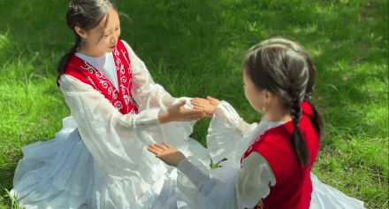 Кыргызская национальная одежда