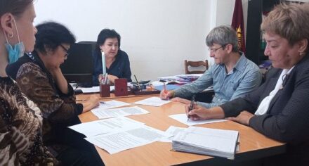Проректор КГМА провела встречу с доктором Павлом Хайкиным