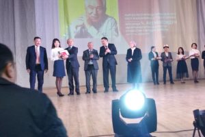 Студентка КГМА по итогам республиканского конкурса  выиграла 45 тысяч сомов